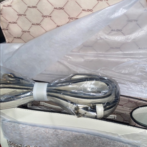 Aldo Cream and Gold Glitter Handbag/Crossbody - Picture 9 of 11